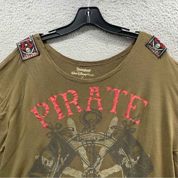 Disneyland Resort Parks Pirates Of The Caribbean Women’s M Batwing T-Shirt Top - Picture 5 of 11